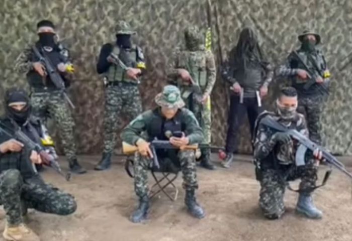 Autodefensas de la Sierra niegan acciones contra la Policía y tropas del Ejército