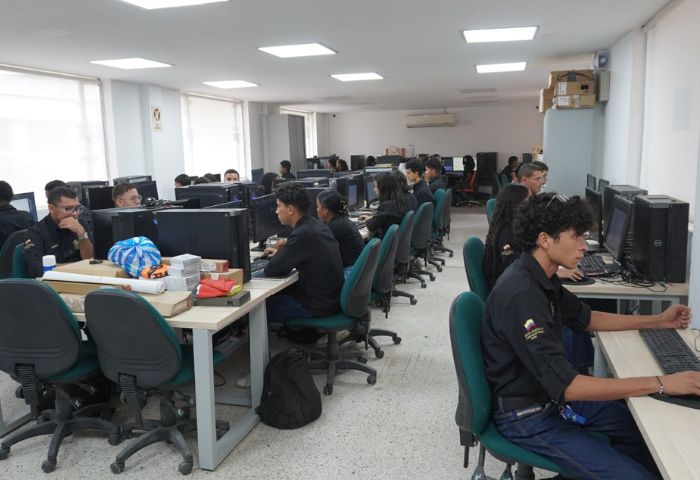 Llegó la oportunidad de estudiar gratis en el SENA