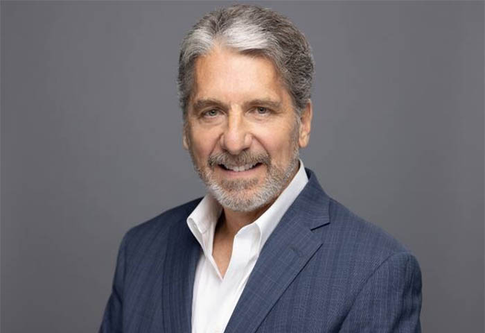 Exembajador de EE.UU. niega complot contra el presidente Petro