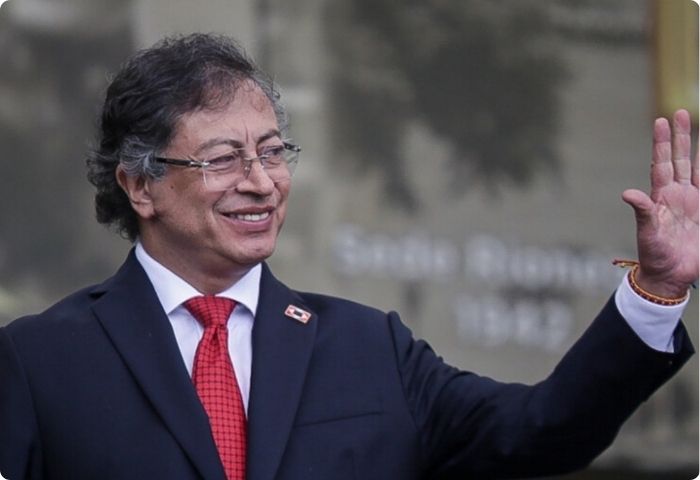Gobierno ha girado más de $16.000 millones a jóvenes del programa 'Jóvenes en Paz'