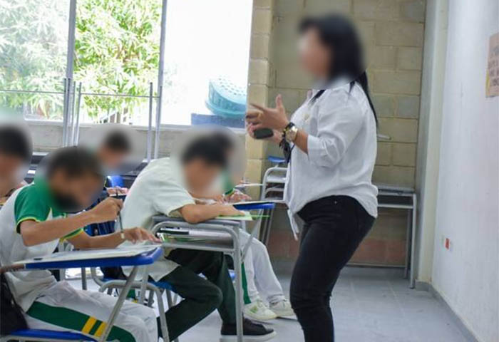 MinEducación acuerda aumento salarial para docentes