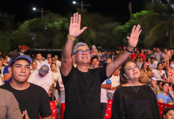 Santa Marta vivió una noche con la gloria de Dios
