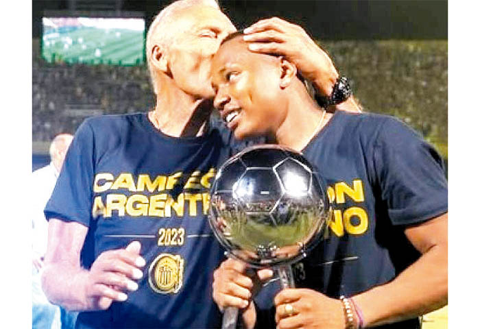 Campaz despide a Miguel Russo