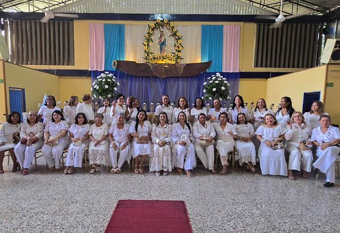 Exalumnas de la Normal Superior María Auxiliadora celebraron Bodas de Oro
