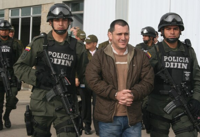 Condenan a exmiembros de Autodefensas por 345 delitos en varios departamentos