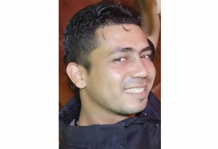 Terminó de jugar fútbol y sicarios lo asesinaron