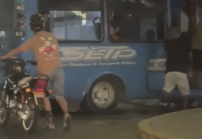 Bus lleno sufrió falla mecánica y vida de pasajeros estuvo en riesgo