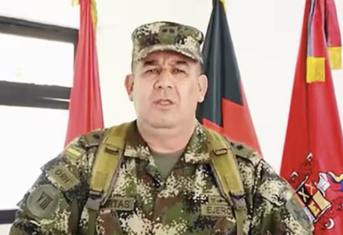 General Huertas fue reintegrado al Ejército pese a estar demandado por el Ministerio de la Defensa