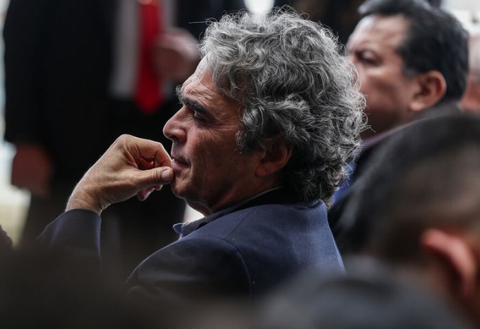 Sergio Fajardo pide convocar comisión asesora de relaciones exteriores