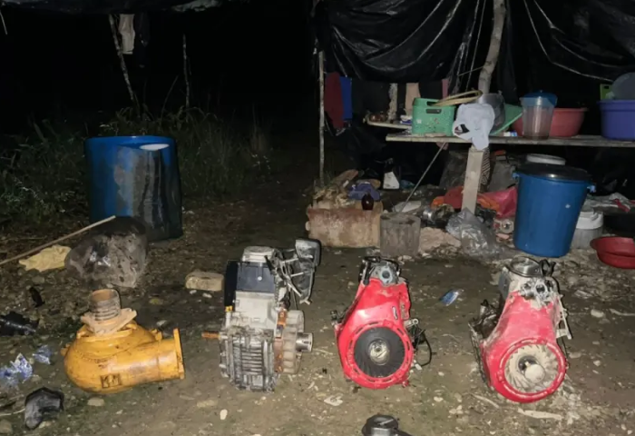Golpe a la minería ilegal en Chocó: desmantelan 12 minas y destruyen maquinaria del Clan del Golfo