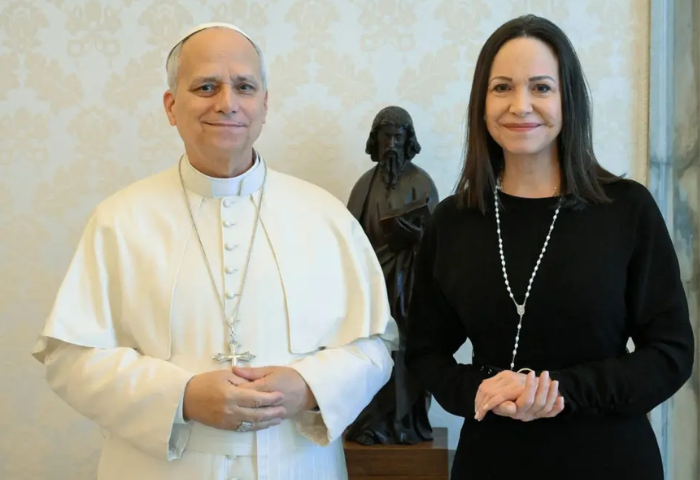 El papa León XIV se reúne con María Corina Machado en el Vaticano