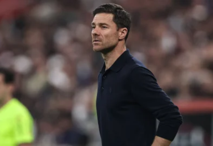 El Real Madrid despidió a Xabi Alonso y Arbeloa será su sucesor