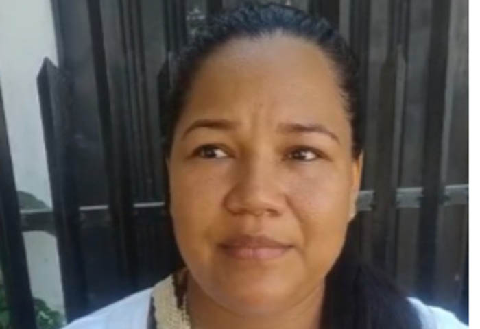 ´Nos maltrató y retó a mi esposo a pelear´