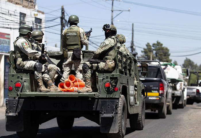 México desplegó 10.000 militares para atender oleada de violencia tras muerte del capo “Mencho”
