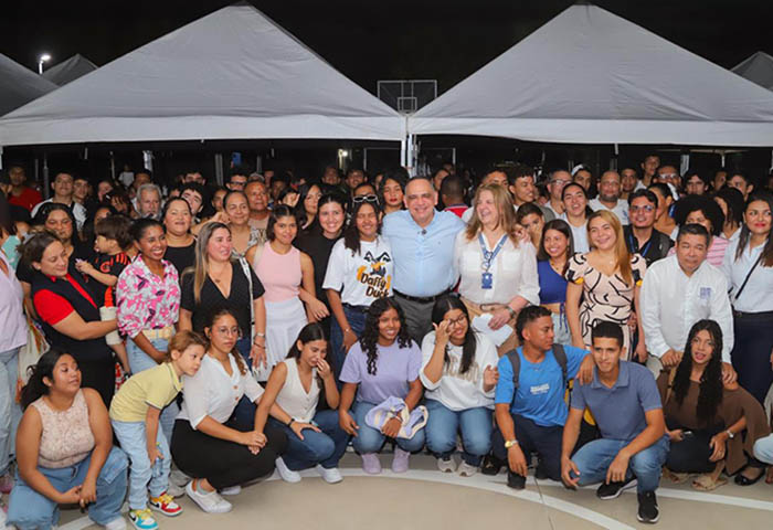 De las aulas al emprendimiento por medio de la USM: Alcaldía