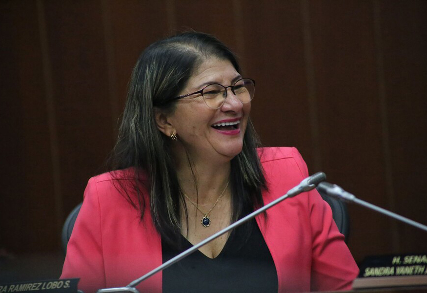 Sandra Ramírez niega delitos sexuales y dice estar lista para ir a la JEP