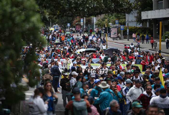 Ministerio de Educación pide identificar docentes que participaron en paro