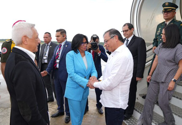 Así será el primer encuentro entre Gustavo Petro y Delcy Rodríguez