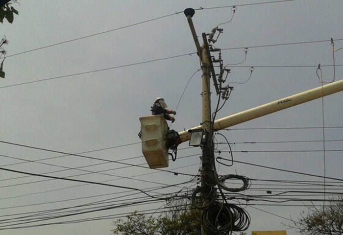 Ministro de Minas descarta apagón en el país durante el Fenómeno de El Niño
