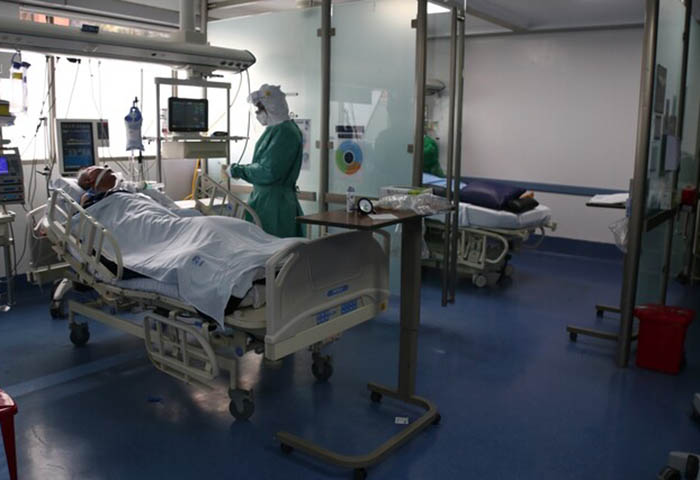 Colombia realizó su primer trasplante de riñón asistido por robot: así fue la cirugía
