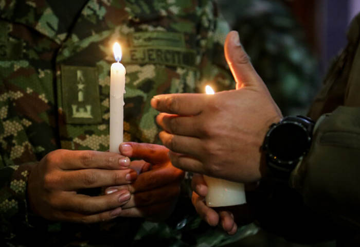 Gobierno Petro frenó retiro de condecoraciones a militares que confesaron en JEP ‘falsos positivos’