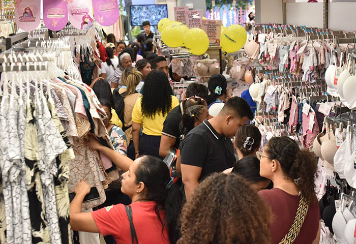Se ´disparó’ el comercio en Santa Marta