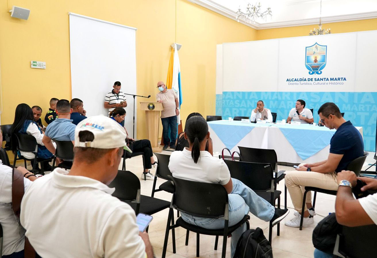 Más de 900 uniformados vigilarán jornada electoral