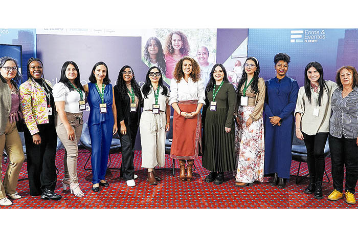 Mil investigadoras participan en Encuentro Nacional Orquídeas: Mujeres en la Ciencia