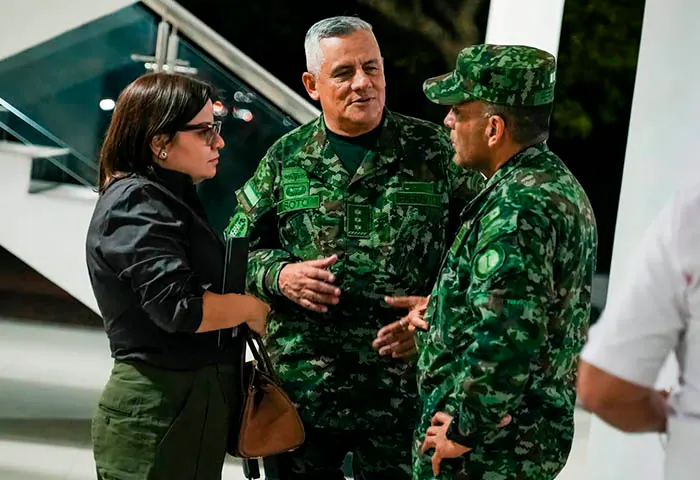 Gobernadora se reunió con el comandante del Ejército para fortalecer la seguridad