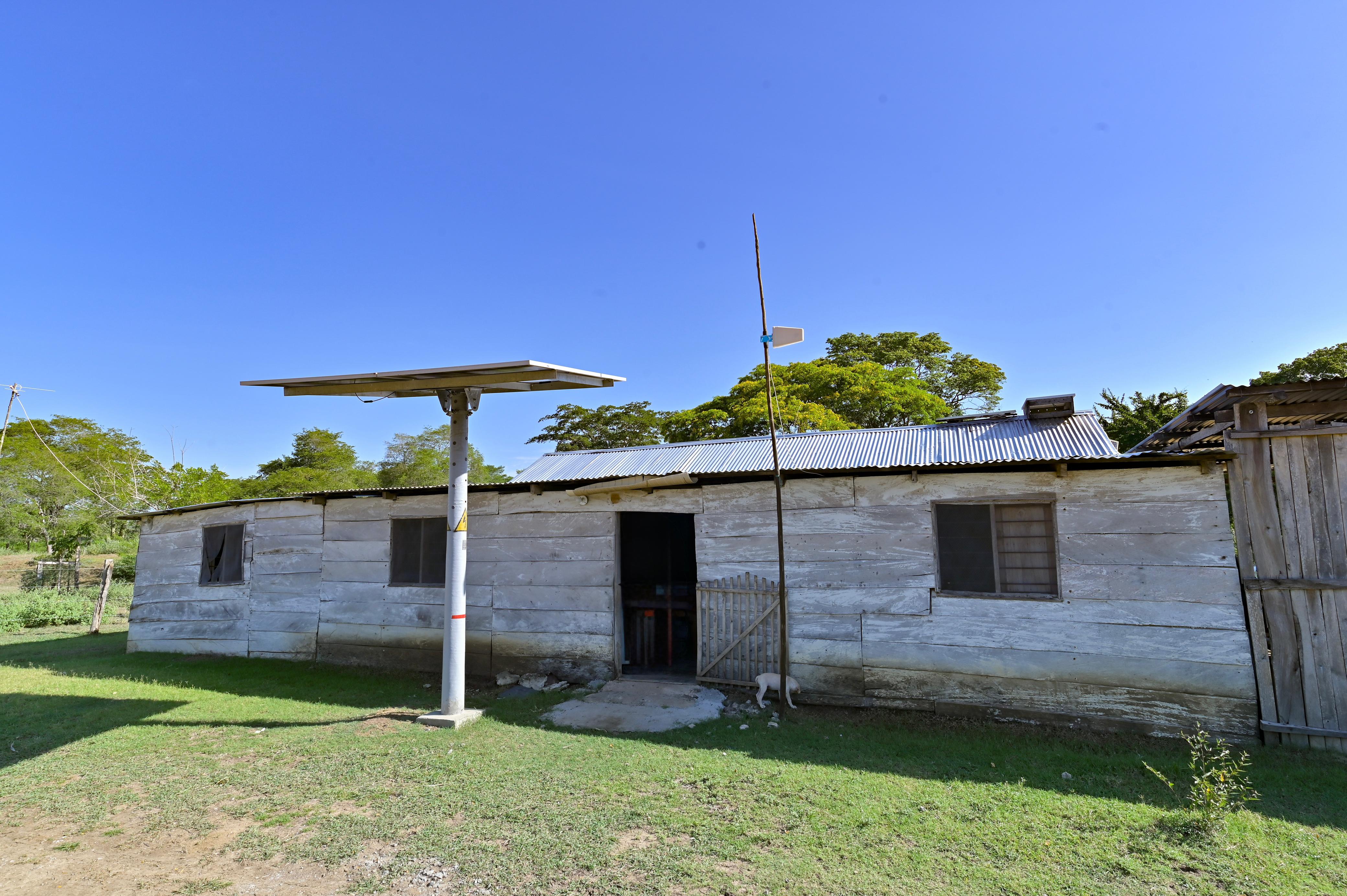 Inversión de $3.363 millones lleva energía solar a comunidades rurales del Magdalena